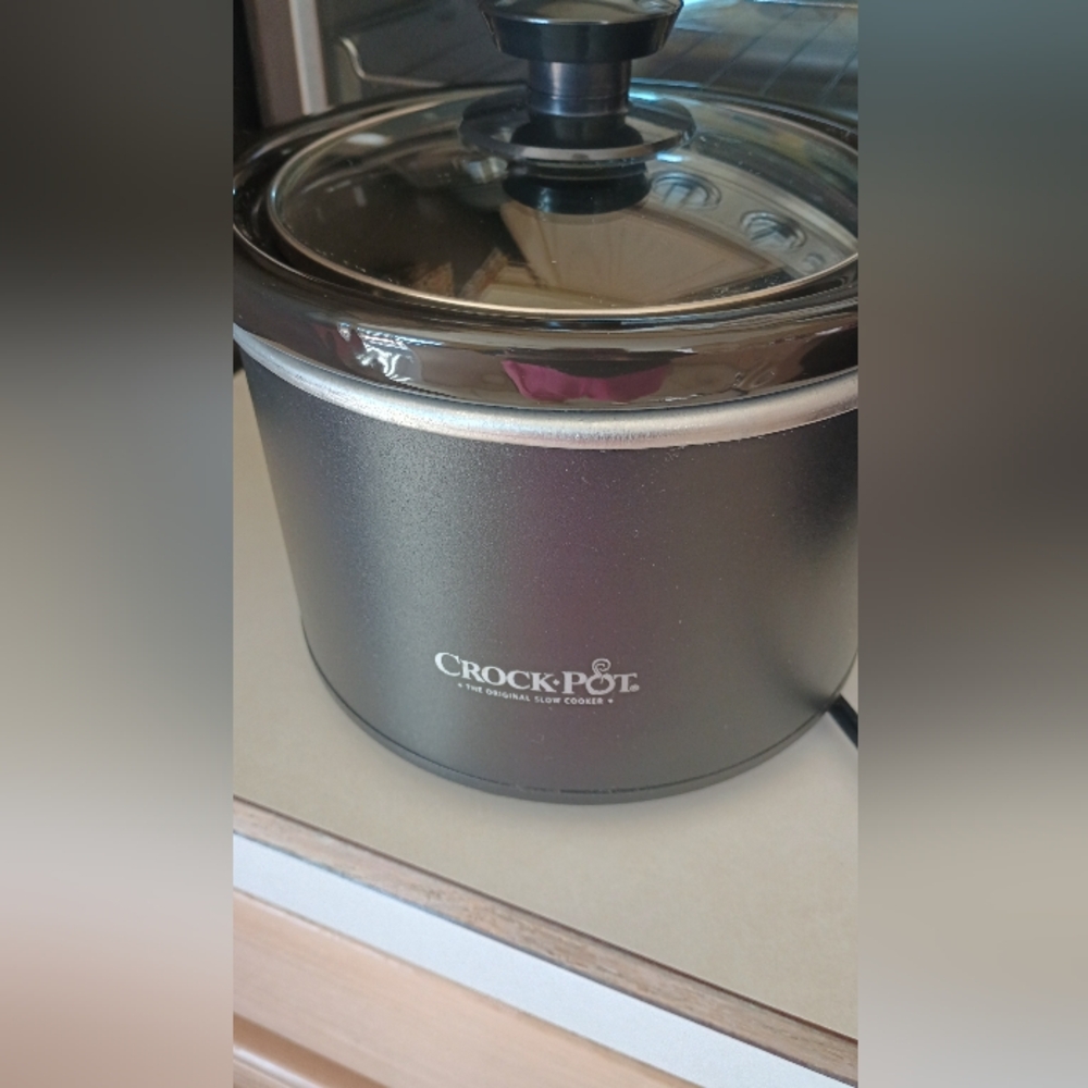 Crock-Pot Small Condiment Slow Cooker, Tiny Waffle Maker